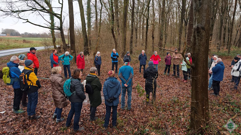  Gruppe während der Wanderung Foto:  © Manfred Bartmann
